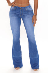 Janis Super Soft Low Rise Flare Jeans - Blue Wash Ins Street